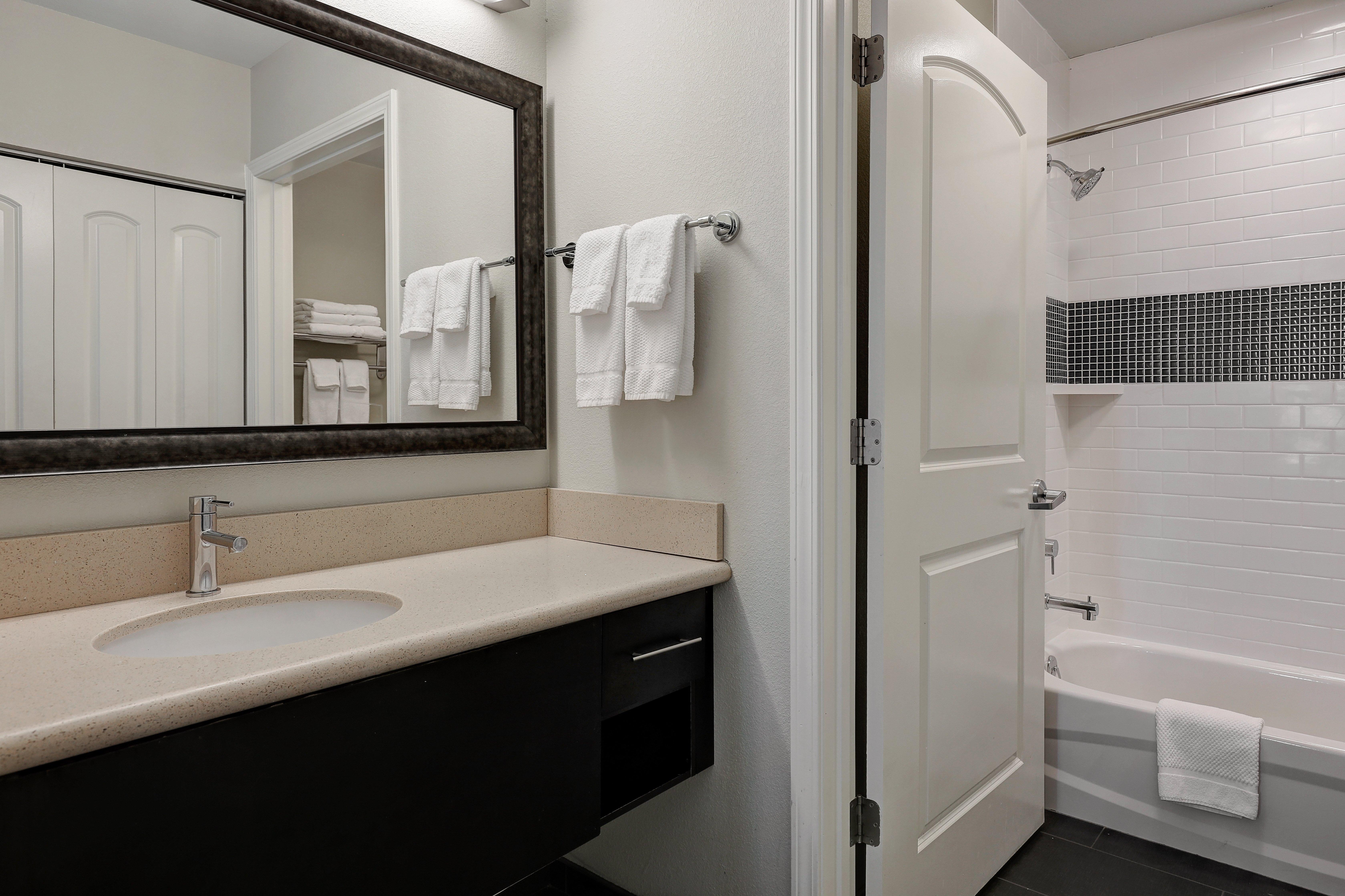 Staybridge Suites Washington D.C. - Greenbelt By Ihg Lanham Exterior photo